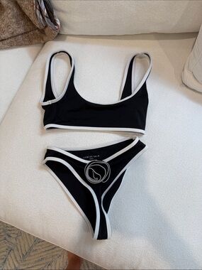 Lioness Black and White Sport Bikini Set